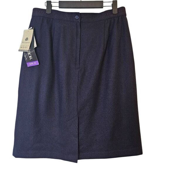 Sag Harbor navy wool skirt. Size 16. NWT. - Picture 3 of 5